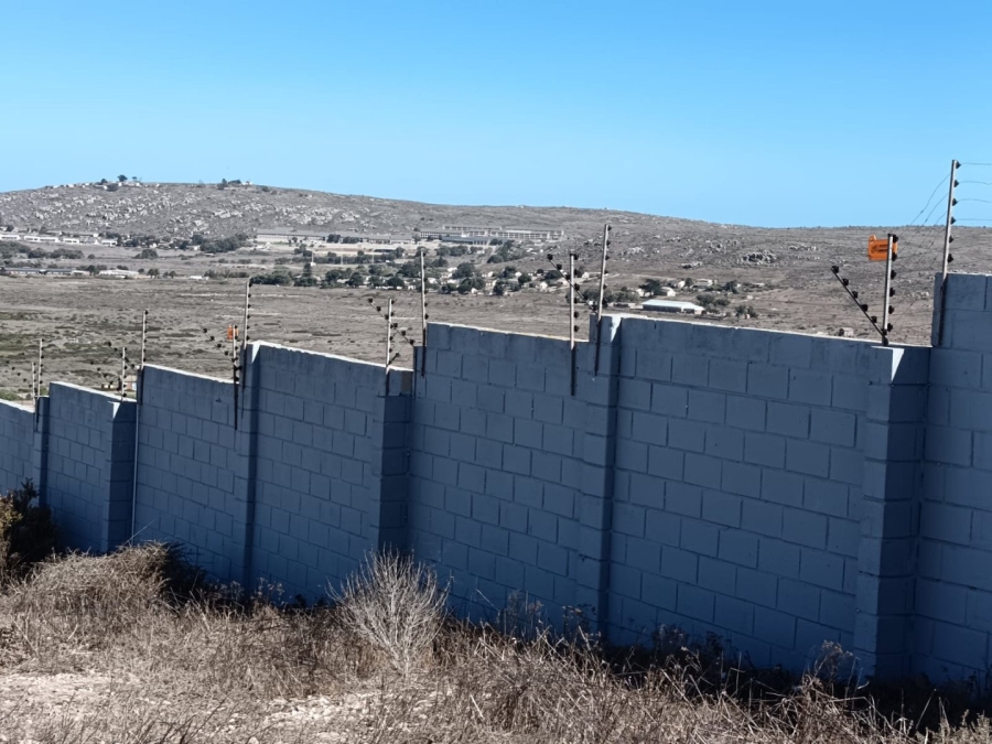 Commercial Property for Sale in Hoogland Western Cape
